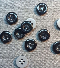 Гудзики сорочкові