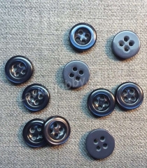 Гудзики сорочкові