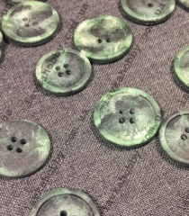 Гудзики костюмні, пальтові 200136