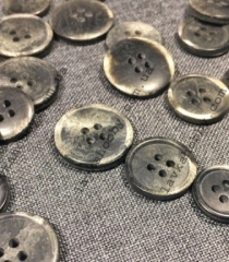 Гудзики костюмні, пальтові 200136