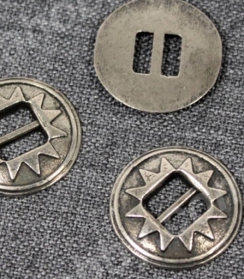 Пуговицы металические 200403