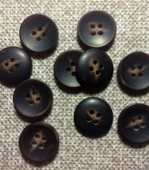 Пуговицы прошывные 82
